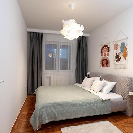 Aquarelle Apartment Subotica Extérieur photo