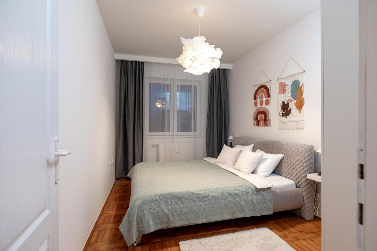 Aquarelle Apartment Subotica Extérieur photo